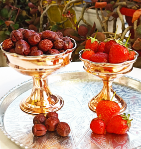 بستنی خوری پایه دار لب چین بزرگ