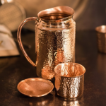 خواص نوشیدن آب در لیوان مسی