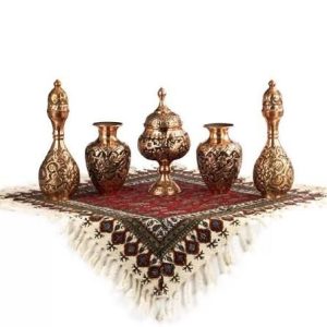 ۴ هدیه مسی خاص و ماندگار برای تقدیر از کارکنان خانم